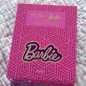 Pur x Barbie Illuminating Setting Spray with cute pump sprayer new in box